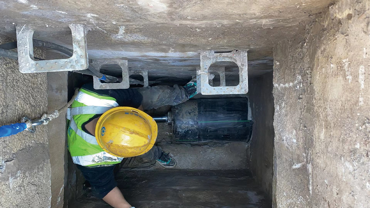 察雅HDPE短管内衬法